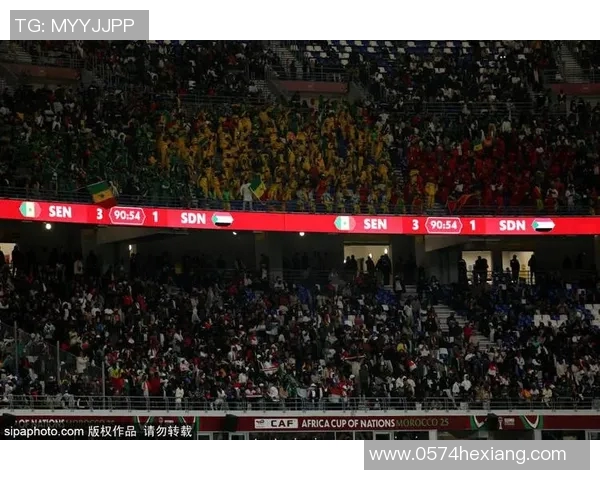 足球明星齐聚五华激情碰撞球迷热情共庆盛事